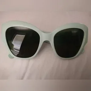 Gucci | Accessories | Gucci Gg808s Limited Edition Cat Eye  display picture 1